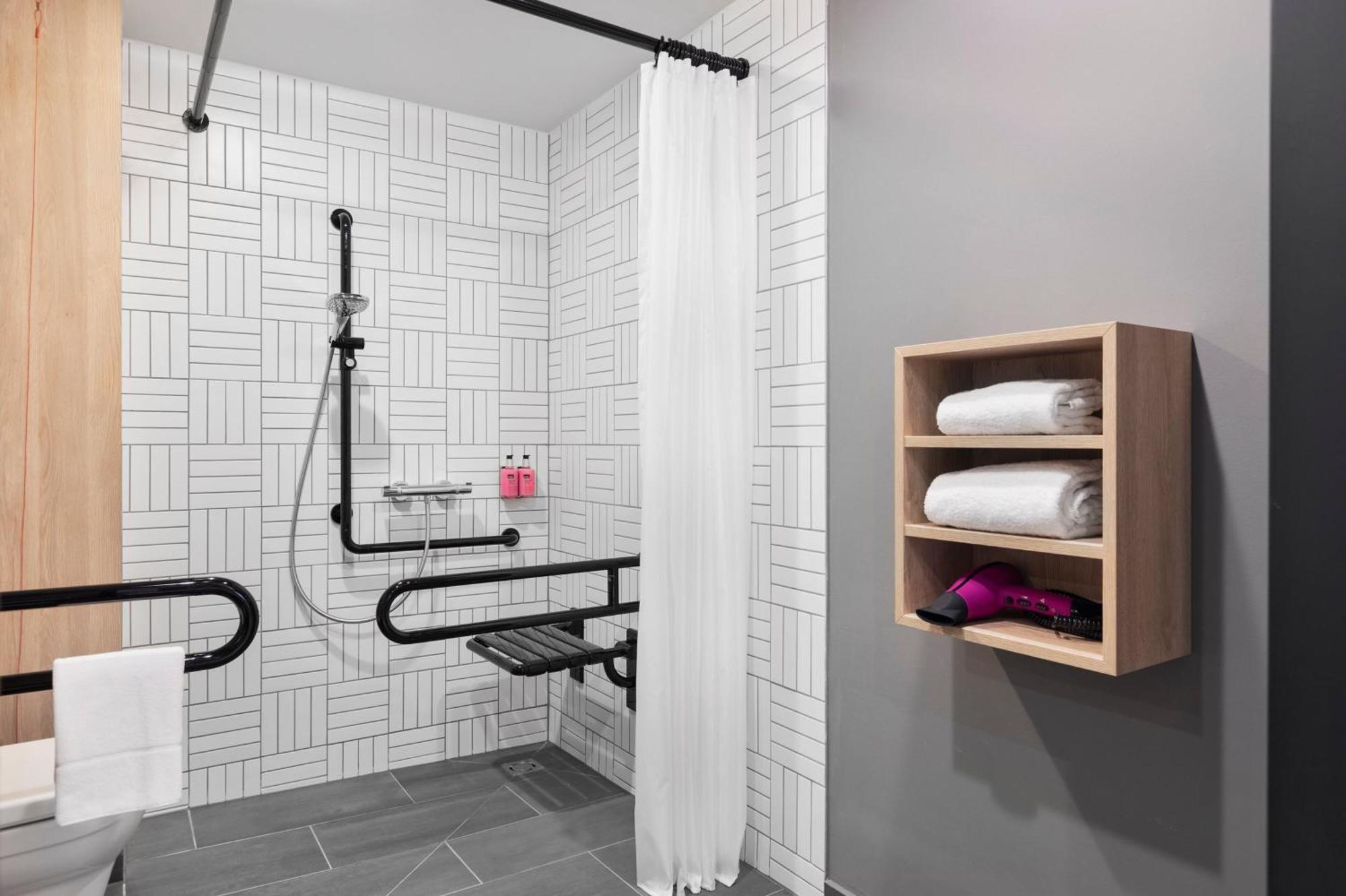 Moxy Vienna City East 外观 照片